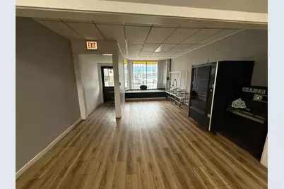 10106 S Ewing Avenue, Chicago, IL 60617 - Photo 3