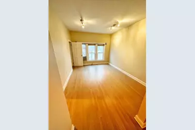 [Address not provided], Chicago, IL 60618 - Photo 11