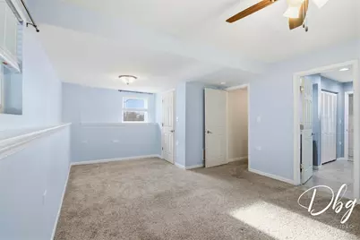 233 W Hawthorne Drive, Round Lake Beach, IL 60073 - Photo 33