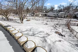 1023 Barberry Ln, Round Lake Beach, IL 60073 - Photo 27