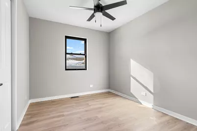 1023 Barberry Lane, Round Lake Beach, IL 60073 - Photo 15