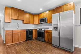 1023 Barberry Ln, Round Lake Beach, IL 60073 - Photo 19