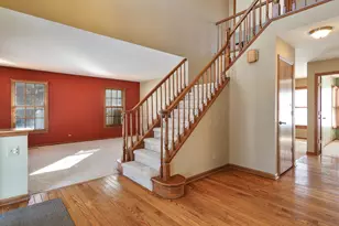 591 Salceda Ln, Mundelein, IL 60060 - Photo 3