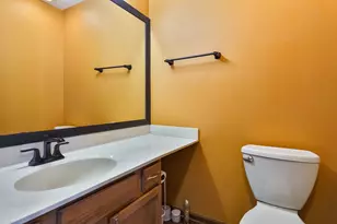 591 Salceda Ln, Mundelein, IL 60060 - Photo 17