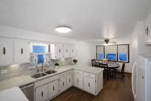 7332 Beloit Ave, Bridgeview, IL 60455 - Photo 11