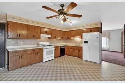 1141 Stewart Avenue, Calumet City, IL 60409 - Photo 7