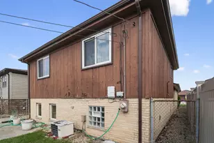 1141 Stewart Ave, Calumet City, IL 60409 - Photo 15