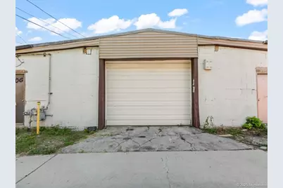 8204 S Stony Island Avenue, Chicago, IL 60617 - Photo 25