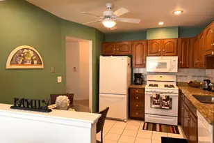 1410 Tulip Ct, Wheeling, IL 60090 - Photo 3