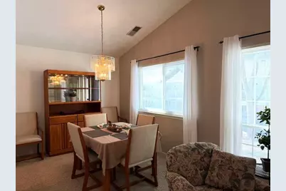 1410 Tulip Court #D2, Wheeling, IL 60090 - Photo 5