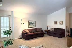 1410 Tulip Ct, Wheeling, IL 60090 - Photo 7