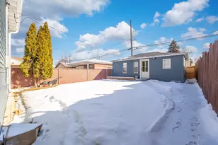 6235 S Kedvale Ave, Chicago, IL 60629 - Photo 19