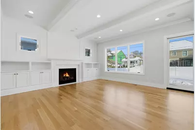 611 S Prospect Avenue, Elmhurst, IL 60126 - Photo 11