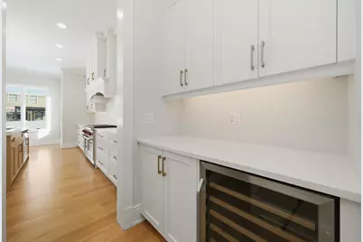 611 S Prospect Avenue, Elmhurst, IL 60126 - Photo 7