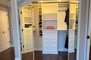 10 E Ontario St, Chicago, IL 60611 - Photo 17