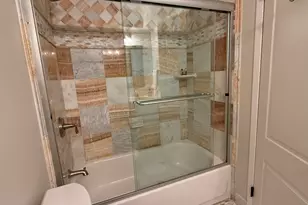 10 E Ontario St, Chicago, IL 60611 - Photo 21