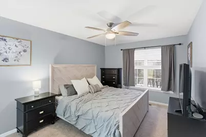 1947 Heron Avenue #B, Schaumburg, IL 60193 - Photo 9