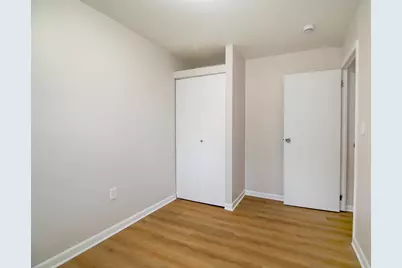 4301 Greenbrier Lane, Richton Park, IL 60471 - Photo 9