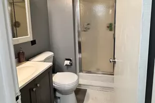 185 Ott Ave, Glen Ellyn, IL 60137 - Photo 17