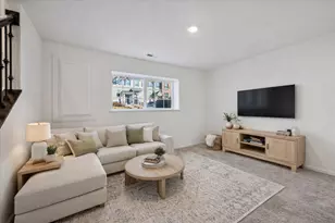 542 Cimmaron Cir, Crystal Lake, IL 60012 - Photo 17