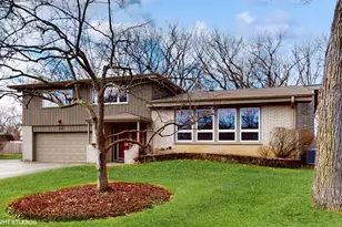 1240 Eaton Ct, Highland Park, IL 60035 - Photo 1