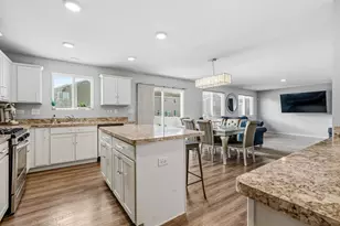 434 S Stonebrook Dr, Romeoville, IL 60446 - Photo 9