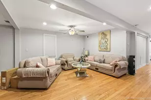 46 Englewood Ave, Bellwood, IL 60104 - Photo 5