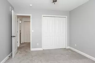 2807 Vrooman Ct, Bloomington, IL 61704 - Photo 35