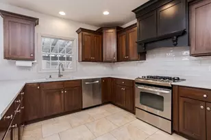 2807 Vrooman Ct, Bloomington, IL 61704 - Photo 17