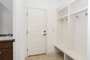 2807 Vrooman Ct, Bloomington, IL 61704 - Photo 21