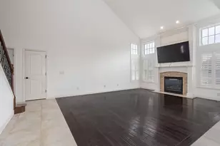 2807 Vrooman Ct, Bloomington, IL 61704 - Photo 13