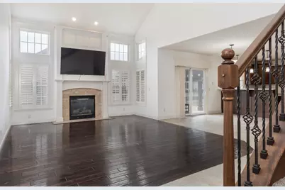 2807 Vrooman Court, Bloomington, IL 61704 - Photo 9