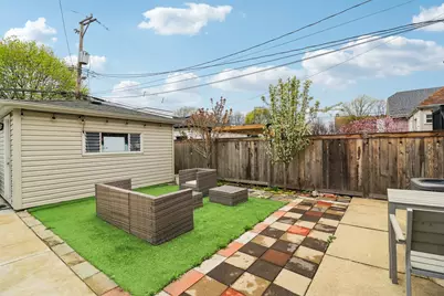3008 N Spaulding Avenue, Chicago, IL 60618 - Photo 23