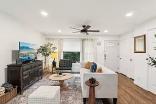 3008 N Spaulding Ave, Chicago, IL 60618 - Photo 7