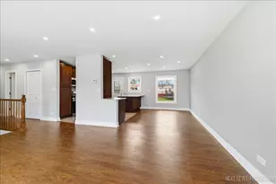 1460 Cypress Ave, Hanover Park, IL 60133 - Photo 9