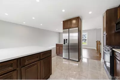 1460 Cypress Avenue, Hanover Park, IL 60133 - Photo 15