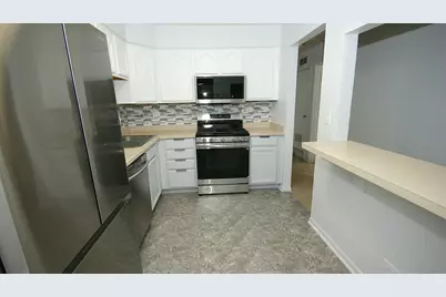 521 73rd Street #105, Downers Grove, IL 60516 - Photo 9