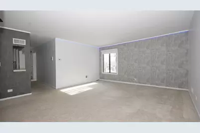 521 73rd Street #105, Downers Grove, IL 60516 - Photo 3