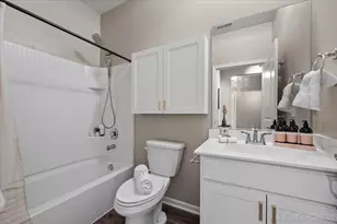 239 Durham St, North Aurora, IL 60542 - Photo 27