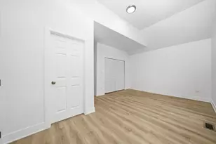 6409 S Albany Ave, Chicago, IL 60629 - Photo 13