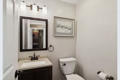 301 Gatewood Lane, Grayslake, IL 60030 - Photo 9