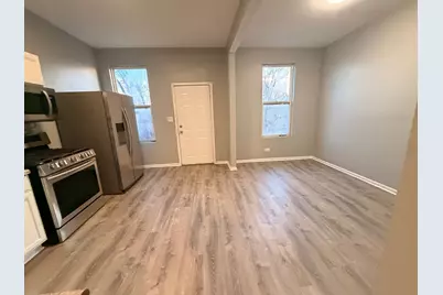 3917 W Van Buren Avenue #2, Chicago, IL 60624 - Photo 3