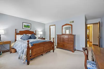 1607 Stoddard Avenue, Wheaton, IL 60187 - Photo 13