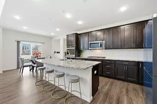 13005 Timber Wood Cir, Plainfield, IL 60585 - Photo 7