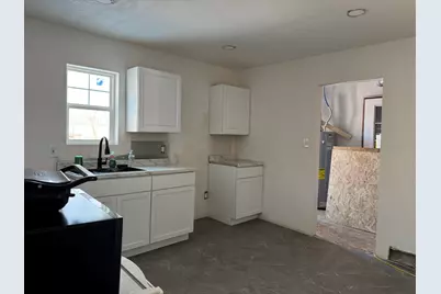 1317 Horace Avenue, Rockford, IL 61103 - Photo 7