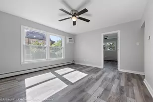 7653 S Roberts Rd, Bridgeview, IL 60455 - Photo 7