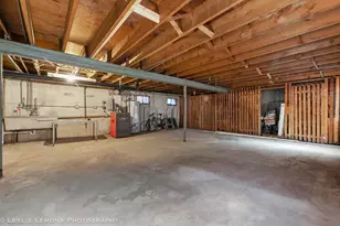 7653 S Roberts Rd, Bridgeview, IL 60455 - Photo 21