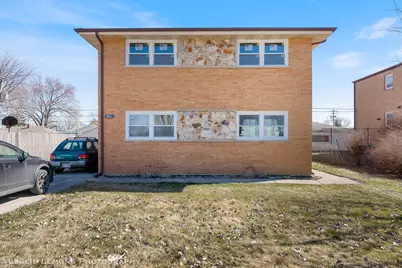 7653 S Roberts Road #1W, Bridgeview, IL 60455 - Photo 1