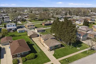 8930 McVicker Ave, Oak Lawn, IL 60453 - Photo 21