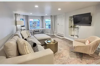 3745 N Seminary Avenue #1, Chicago, IL 60613 - Photo 5